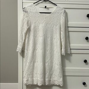Elegant White Lace Mini Dress